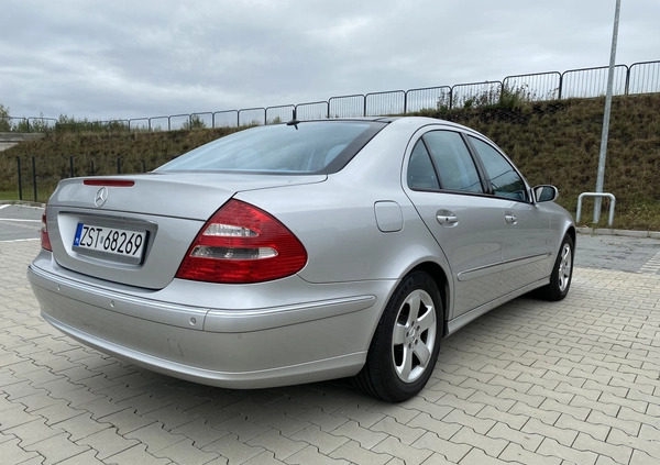 Mercedes-Benz Klasa E cena 27900 przebieg: 215107, rok produkcji 2002 z Knurów małe 466